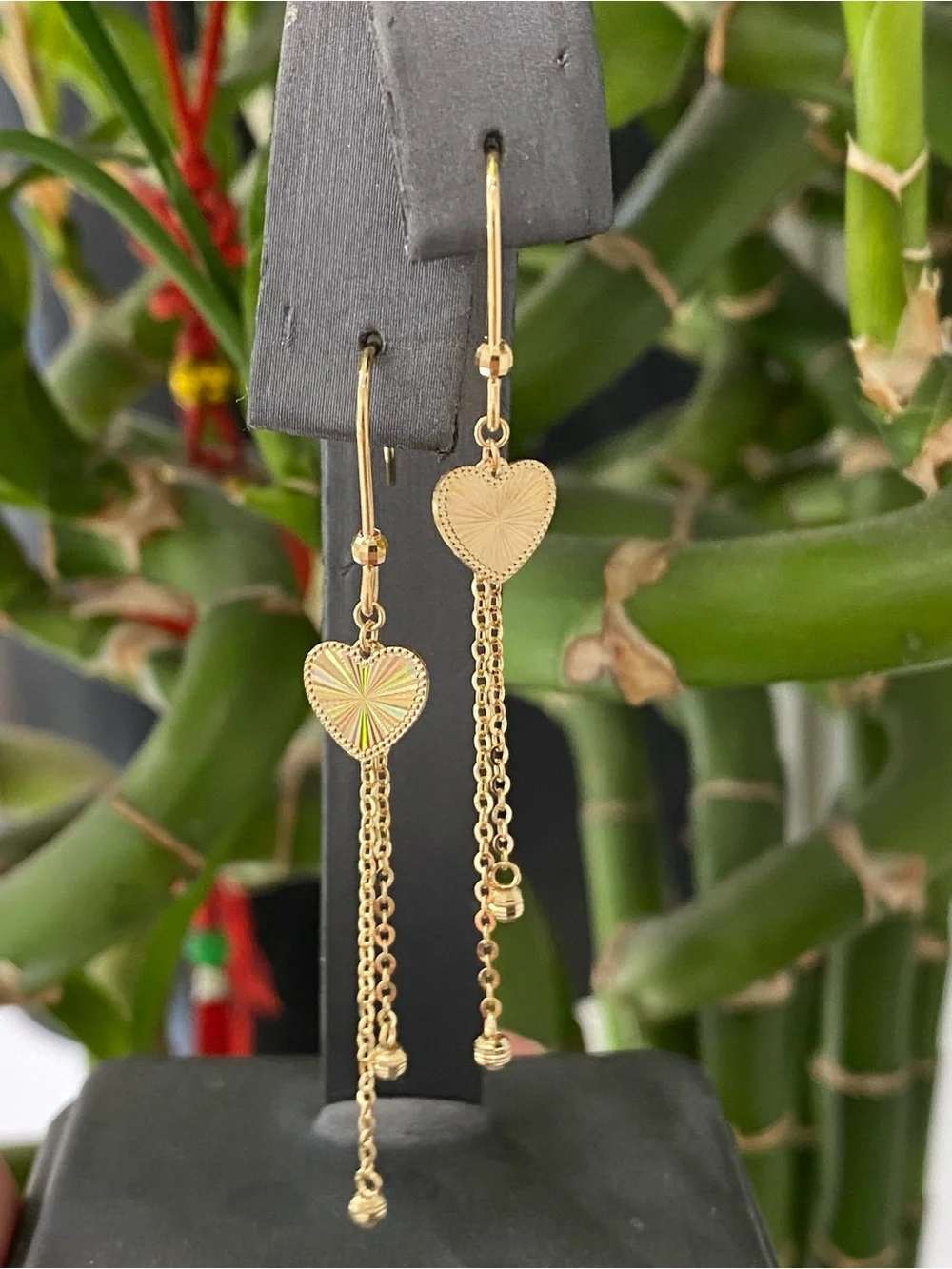 18K Yellow Gold Heart Danling Earrings